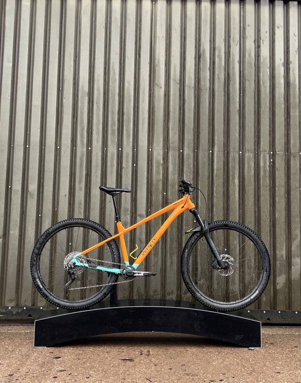 2025 Whyte Secta Hardtail Mountain Bike